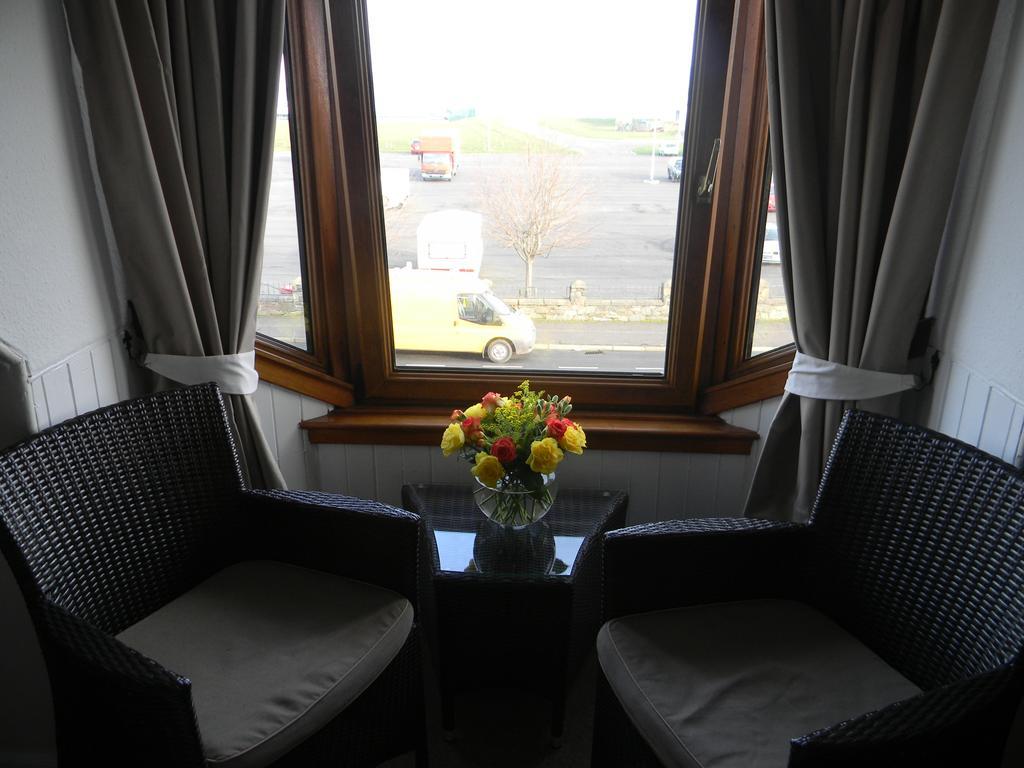 Harbour Lights Guesthouse Stranraer Kültér fotó